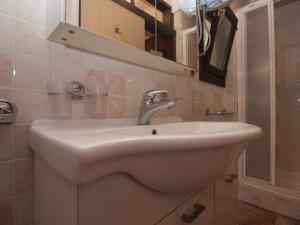Kúpeľňa v ubytovaní Apartments Nenad 1720 + 37 fotografií