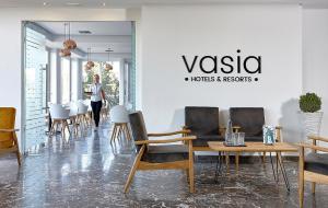 Posedenie v ubytovaní Vasia Royal Hotel