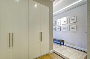 Giường trong phòng chung tại Dom & House - Apartment Neptun Park Premium