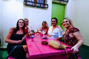 Hosté ubytování Red Nest Hostel