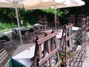 Restaurace v ubytování Sas da Rocia by go new location