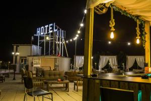Reštaurácia alebo iné gastronomické zariadenie v ubytovaní Hotel Del Val