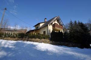 Fotografie z fotogalerie ubytování Holiday home Mrklov/Riesengebirge 2468 v destinaci Mrklov