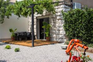 Vonkajšia záhrada v ubytovaní Apartment Sofia