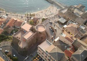 an aerial view of a city with a beach at B&B Casa Armonia in Pizzo