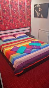 Ένα ή περισσότερα κρεβάτια σε δωμάτιο στο CoquetteHouse Gara de Nord