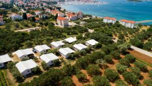 an aerial view of a city with white roofs and trees at Luxury Mobile Homes Liza2 in Biograd na Moru