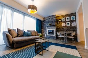 Gallery image of Pine Woods Apartment A27 in Silver Mountain in Poiana Brasov