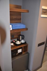 Kaffee-/Teezubehör in der Unterkunft Ramira City Hotel - Adult Only (16+)