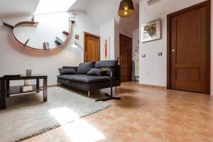 Posedenie v ubytovaní Ático Centro Málaga