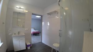 Kúpeľňa v ubytovaní Apartamenty Kozienice