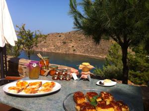 Afbeelding uit fotogalerij van Volissos Holiday Homes in Volissos