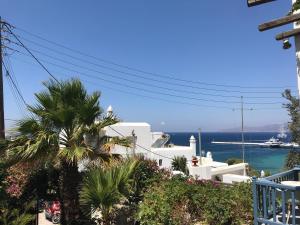 Фотография из галереи Studios & Suites Rania в Миконосе +7 фотографий