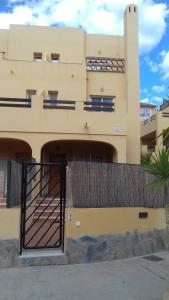 Budova, kde se prázdninový dům nachází + 42 fotografií