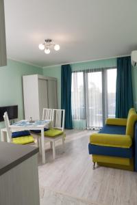 Gallery image of La Mer Apartments in Tsarevo