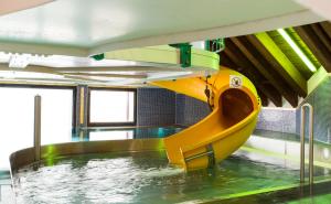Sundlaugin á Das Kaltschmid - Familotel Tirol eða í nágrenninu