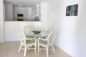 Gallery image of Koala Cove Holiday Apartments in Gold Coast