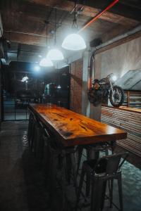砖头酒店餐厅或其他用餐的地方