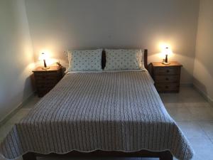 Postel nebo postele na pokoji v ubytování ntinas house