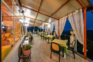 Balkoni atau teres di Albergo Godenizzo