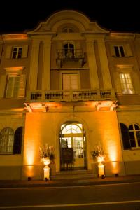The facade or entrance of Villa Martelli