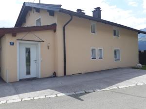Budynek, w którym mieści się apartament
