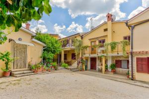 Imagen de la galería de Apartments Redenta, en Vabriga