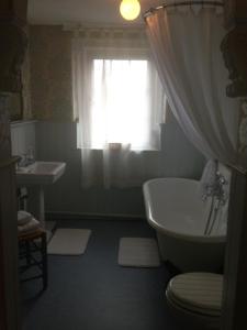 
A bathroom at Fontmell Magna B&B
