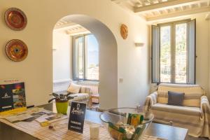 Gallery image of Amart&igrave;a Apartments in Taormina