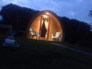 Garður fyrir utan Clonakilty Accommodation An Úllórd Getways