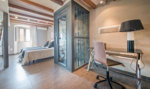 Ein Bett oder Betten in einem Zimmer der Unterkunft Circus House, TarracoHomes