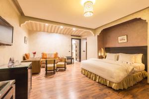 Gallery image of Hotel Almas in Marrakech