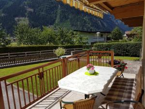 Nespecifikovaný výhled na hory nebo výhled na hory při pohledu z bed and breakfast