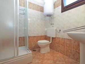 Kúpeľňa v ubytovaní Apartments Nenad 1720