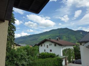 Nespecifikovaný výhled na hory nebo výhled na hory při pohledu z bed and breakfast