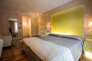 Letto o letti in una camera di Design Oberosler Hotel