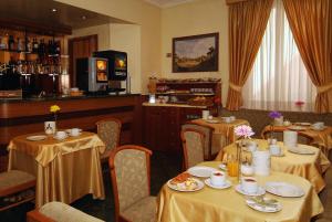 Nápoje v ubytovaní Hotel Argentina