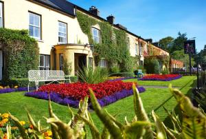 Vrt pred nastanitvijo The Dunraven, Adare