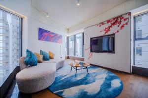 TV/trung tâm giải trí tại AKVO Hotel
