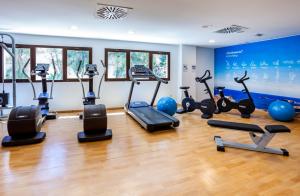 Posilňovňa alebo fitness centrum v ubytovaní Barceló Cabo de Gata