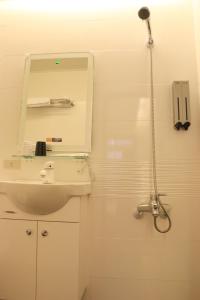 Un baño de 池上曬穀場旅棧 Buda Banai Hostel 22 fotos más