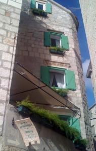 Budova, v ktorej sa ubytovanie bed & breakfast nachádza