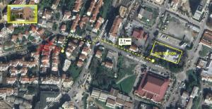 eine Karte einer Stadt mit einer gelben Autobahn in der Unterkunft Sobe Nedović in Budva