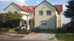 Budova, kde se bed and breakfast nachází