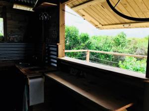 Foto dalla galleria di Bungalow de charme vue mer a Beauséjour