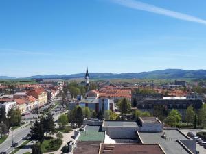 Výhľad na mesto Spišská Nová Ves alebo výhľad na mesto priamo z hotela