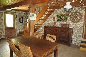 Fotografie z fotogalerie ubytování le Corral chambre d'hôte v destinaci Cheminas