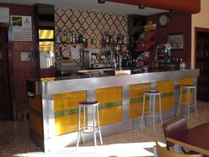 Lounge nebo bar v ubytování Hotel Balfagón