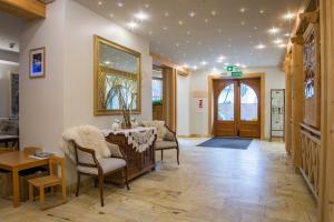 Posedenie v ubytovaní Hotel Nosalowy Dwór