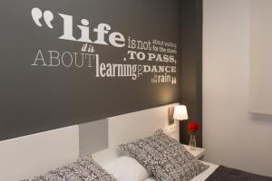Posteľ alebo postele v izbe v ubytovaní 08028 Apartments